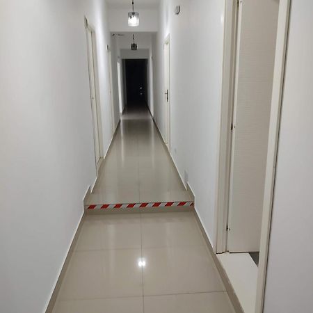 Puzzle Magic Bed & Breakfast Pitesti Luaran gambar